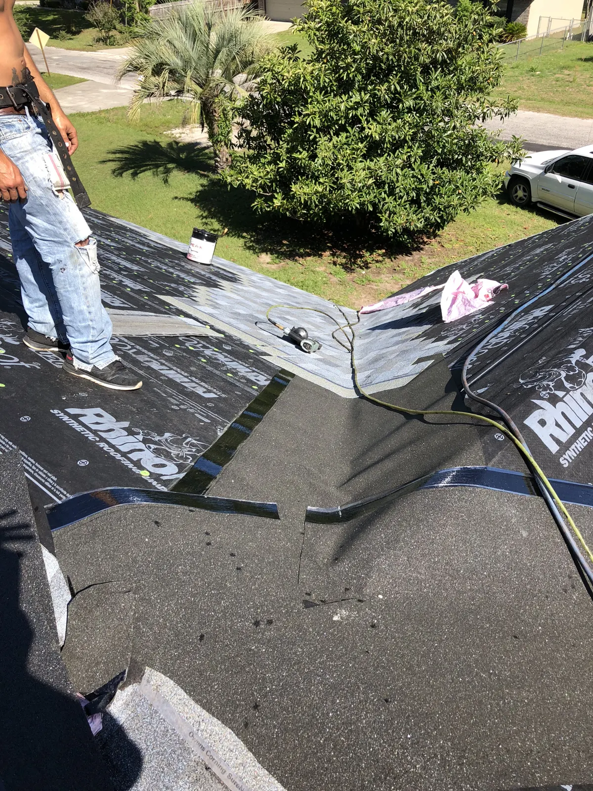 Peel and stick underlayment laid over roof decking on a Bellwood, IL tear-off